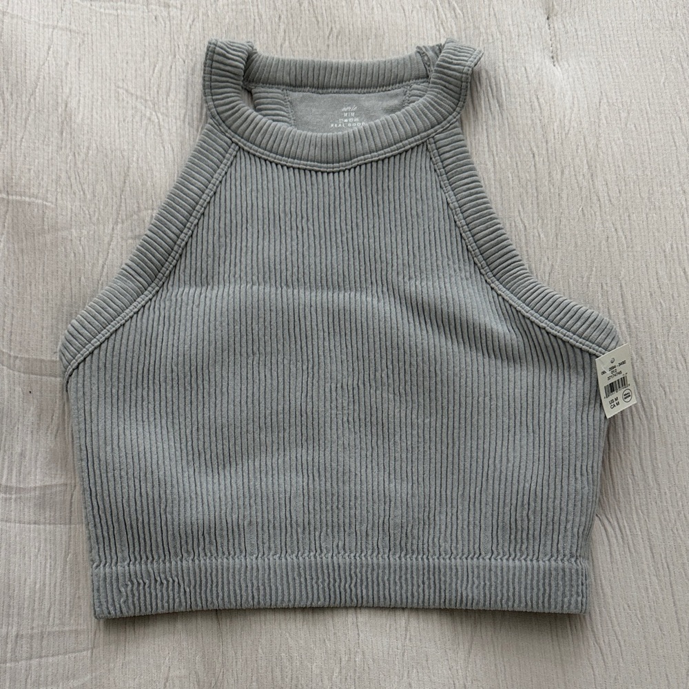 Ribbed High-Neck Cropped Tank Top - Light Gray